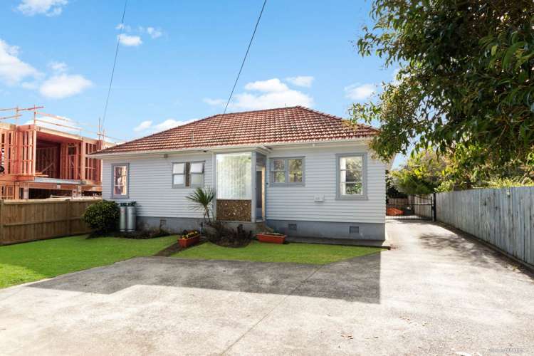 20 Tyburnia Avenue Mount Albert_11