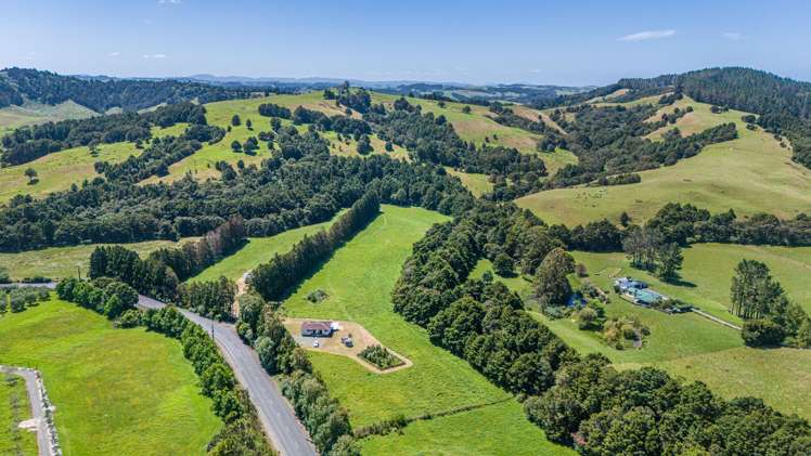 813 Whangaripo Valley Road Whangaripo_14