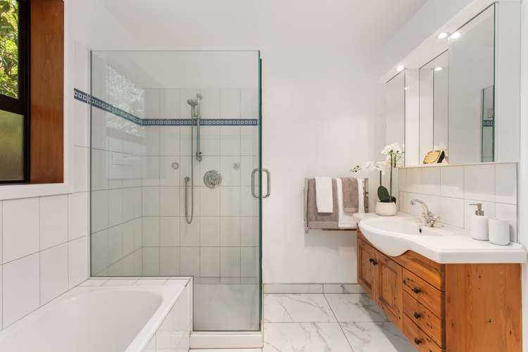 43 Banks Avenue Dallington_18