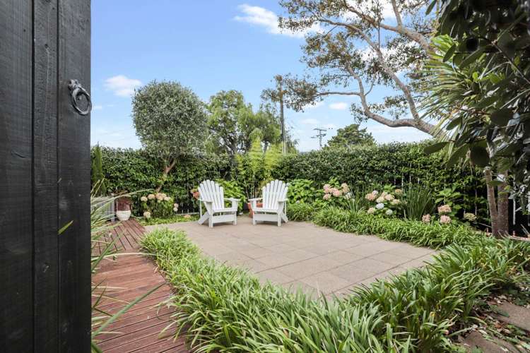 2/42 Shackleton Road Mt Eden_6