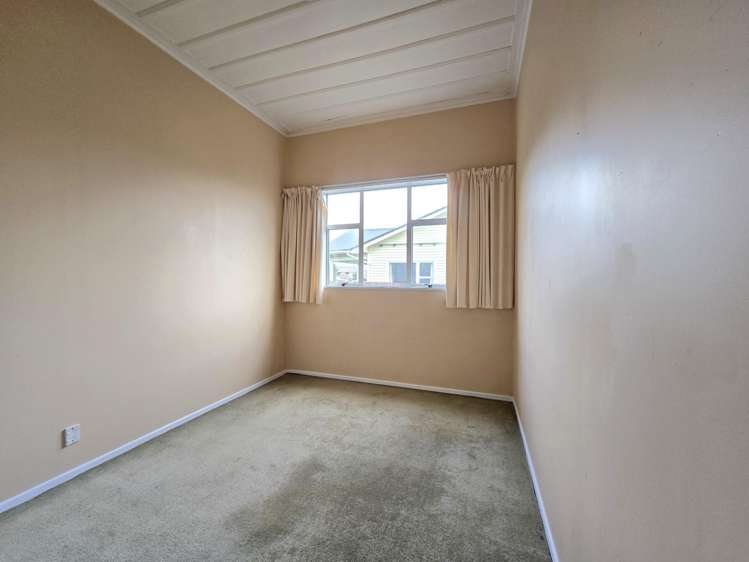 249 Sewell Street Hokitika_5