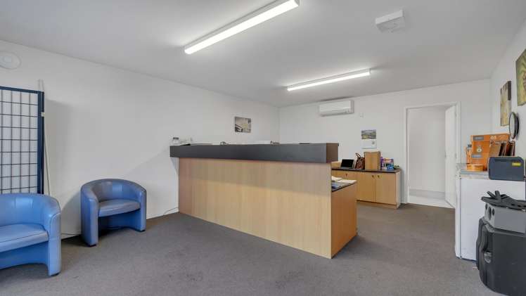 2/19 Nga Mahi Road Sockburn_4