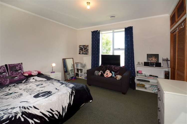 7 Neill Street Green Island_9