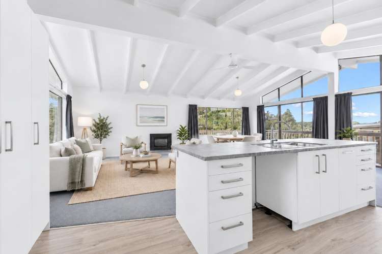 9 Tauraroa Road_5