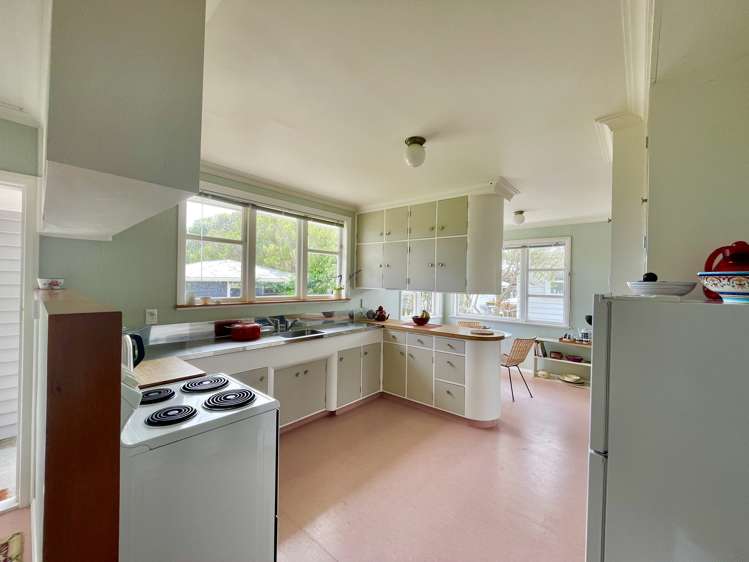 35 Aotaki Street Otaki_6