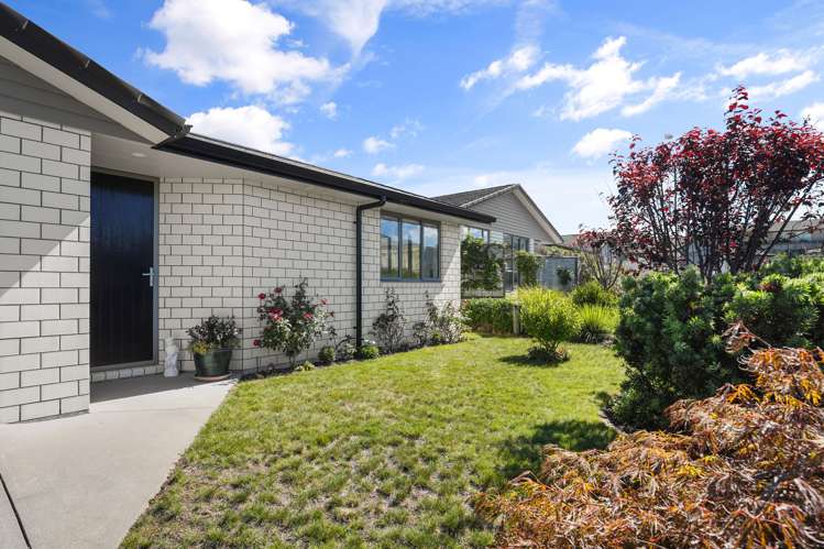 10/4 Greystone Place Omokoroa_19