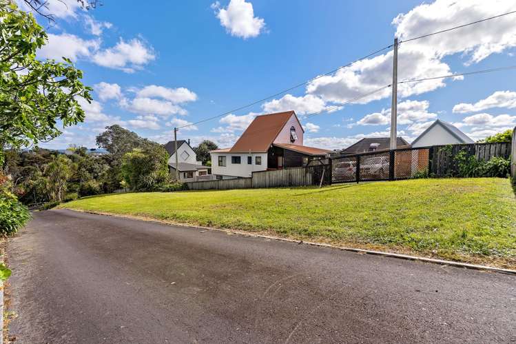 2/37 Beach Haven Road Beach Haven_8