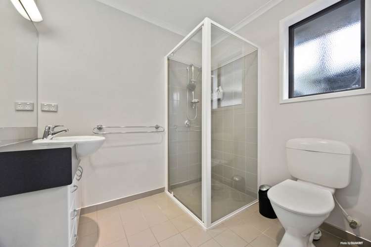 2 Lurgan Drive East Tamaki_12