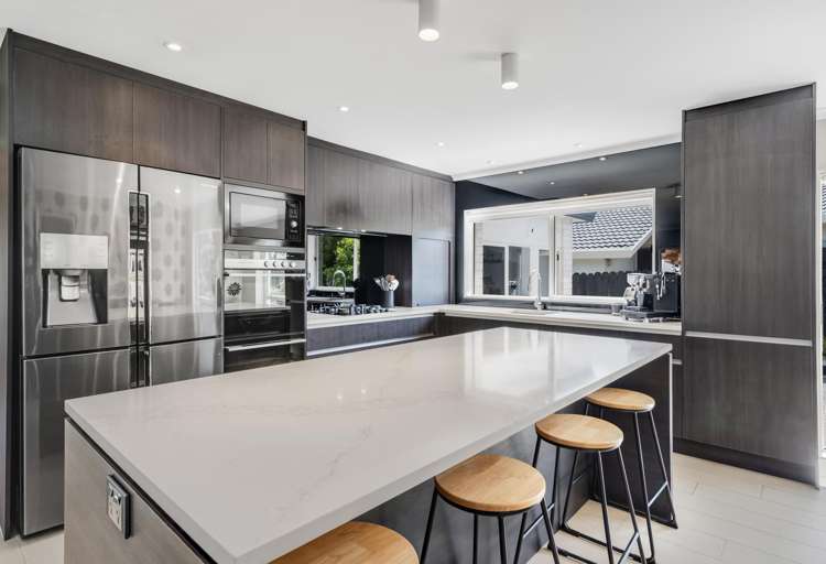 34 Ambleside Drive Northpark_11