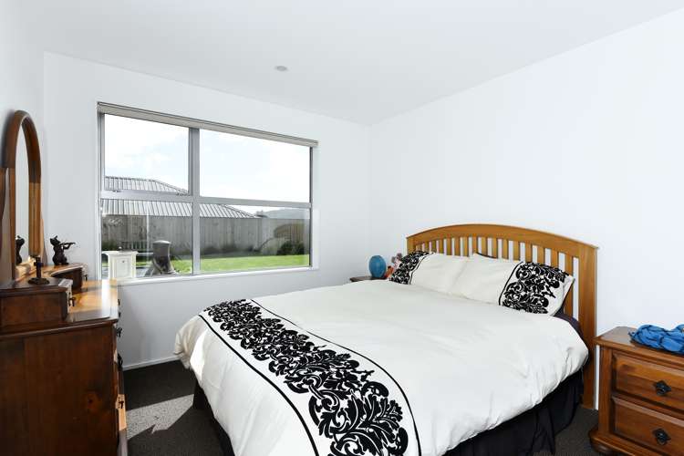 66 Sanctuary Drive Stoke_16