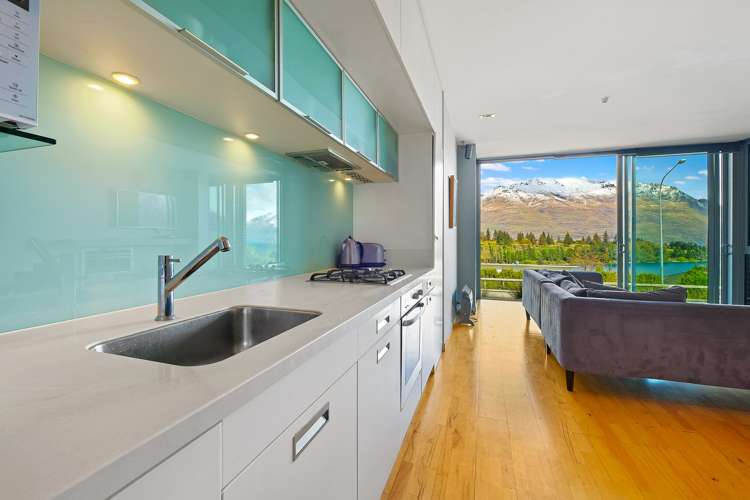 16/96 Frankton Road Queenstown_1
