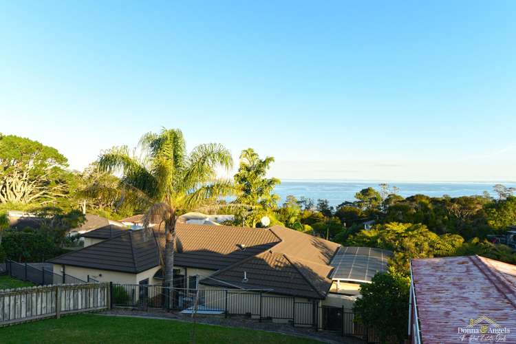 3 Gill Crescent Blockhouse Bay_1