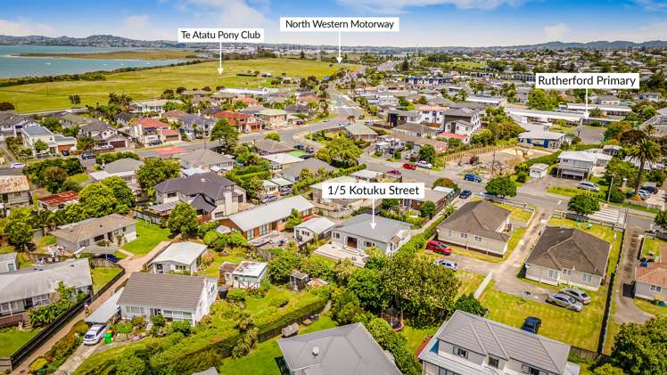 1/5 Kotuku Street Te Atatu Peninsula_16