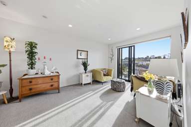 303/3 Bluegrey Avenue_4