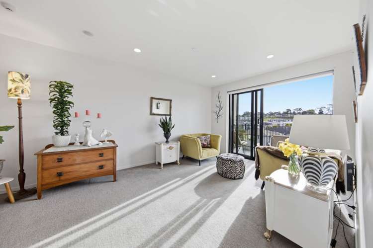 303/3 Bluegrey Avenue Stonefields_4