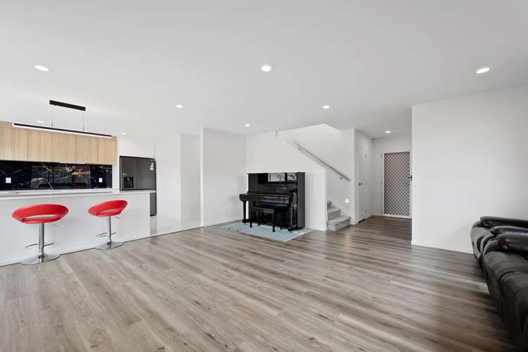 25A Athena Drive Totara Vale_18