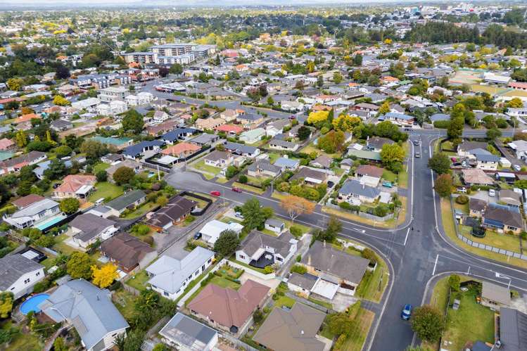 8 Bolmuir Road Forest Lake_19