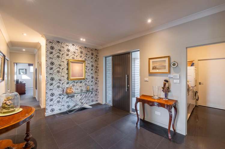 36 Albert Street Gladstone_17