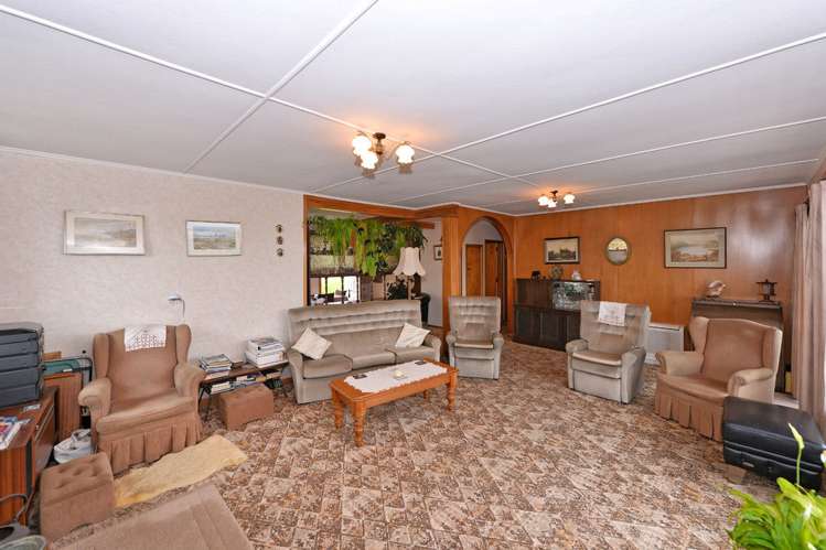 22 View Mount Stoke_18