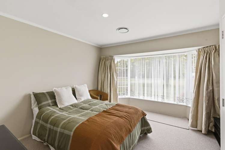 4 Lakewood Grove Levin_46