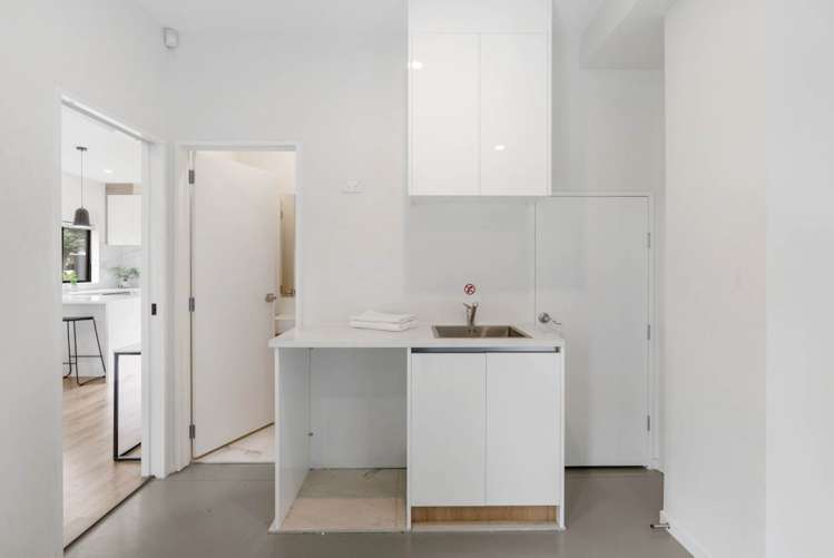 20a South Street Papakura_9