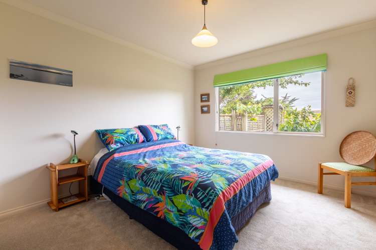 29 Avion Terrace Raumati Beach_11