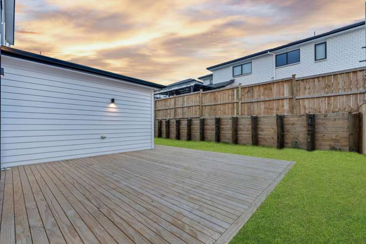 61 Bushfield Drive Flat Bush_27