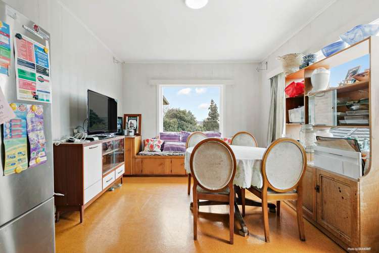 74 Crawford Avenue Mangere Bridge_6