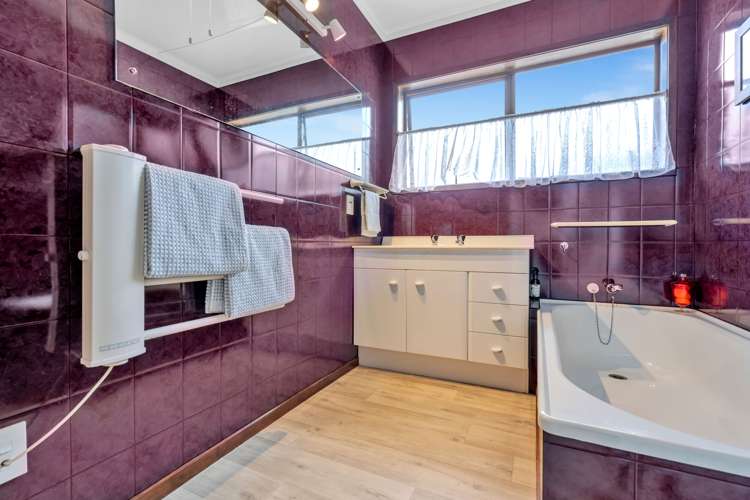 94 Glenmore Road Sunnyhills_18