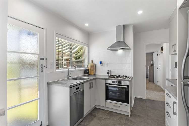 3/9 Roberts Avenue Bayswater_6