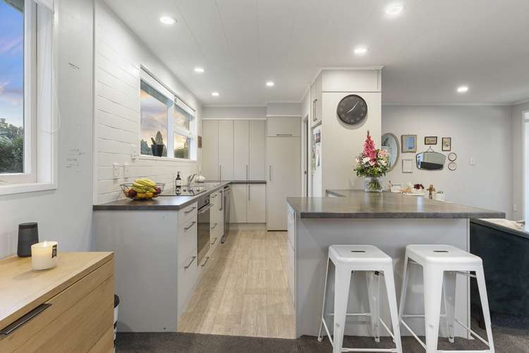 26 Endeavour Avenue Welcome Bay_5