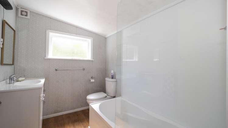 404 North Road Mauriceville_9