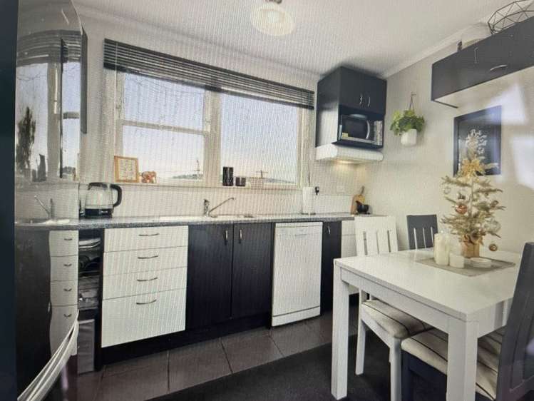 Bedsit/30 Rimutaka Street Trentham_2