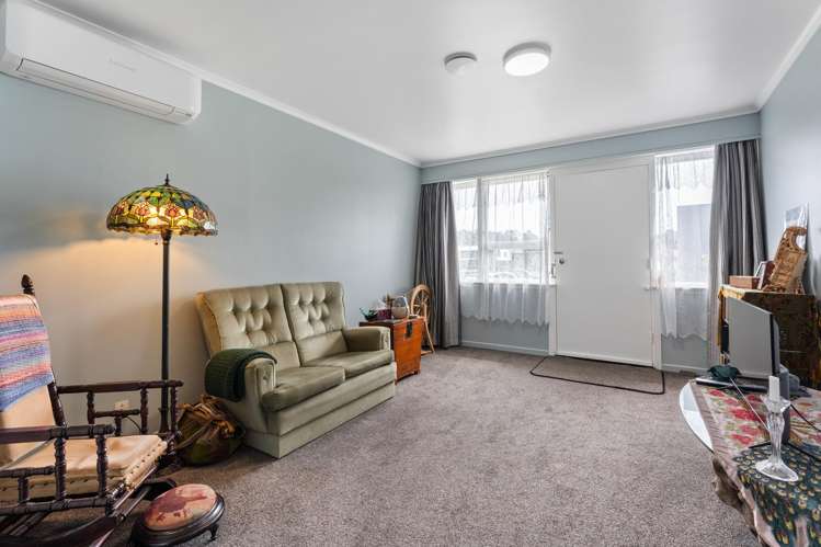 Flat 3 and 4/295 Wicksteed Street Whanganui Central_12