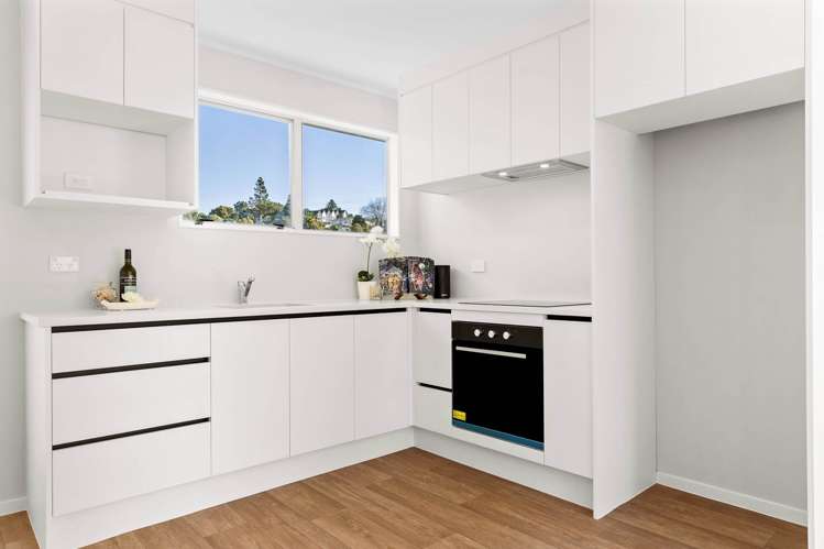 22 Garton Drive Massey_6