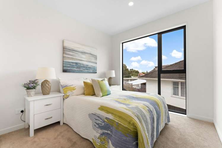 10A & 10D Serjeant Street Henderson_10