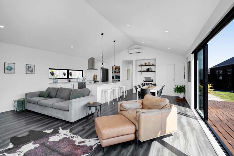 42 Papawhero Drive Bell Block_9