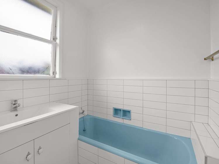 9 Duna Place Takaro_14