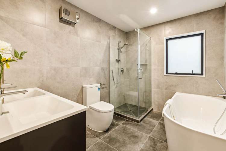 221A Murphys Road Flat Bush_11