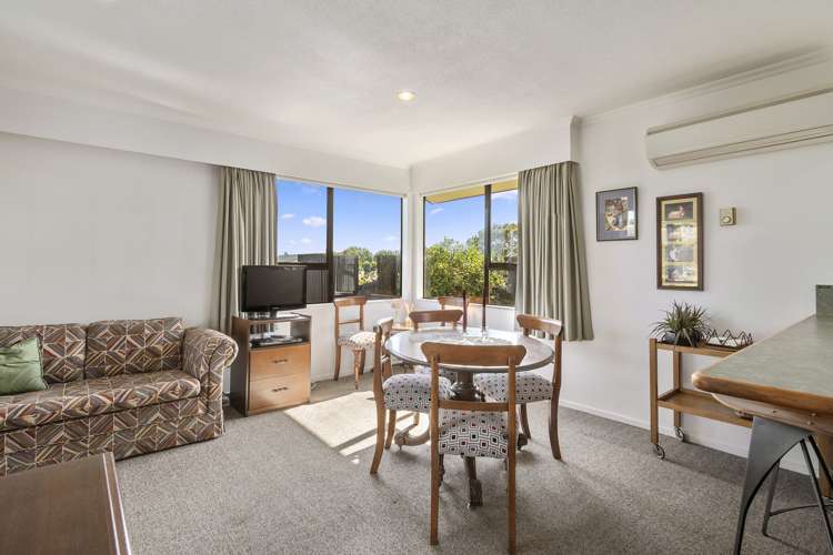 21 Brooklyn Drive Redwoodtown_14