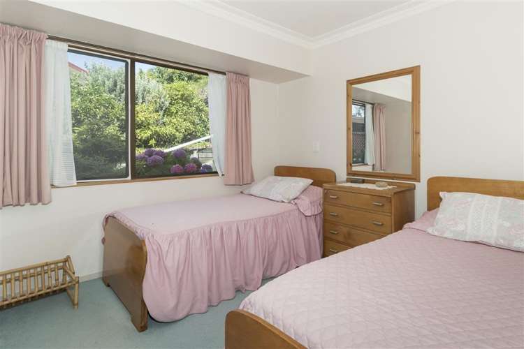 2 Maxine Place Matua_10