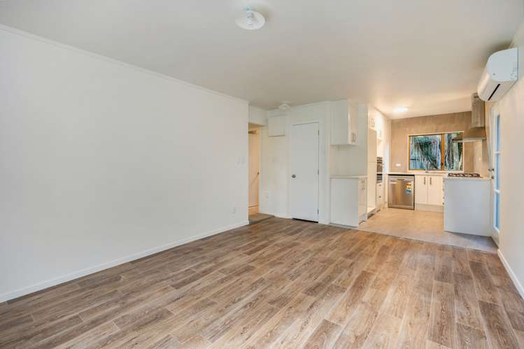 5/16 Knight Avenue Mount Albert_6