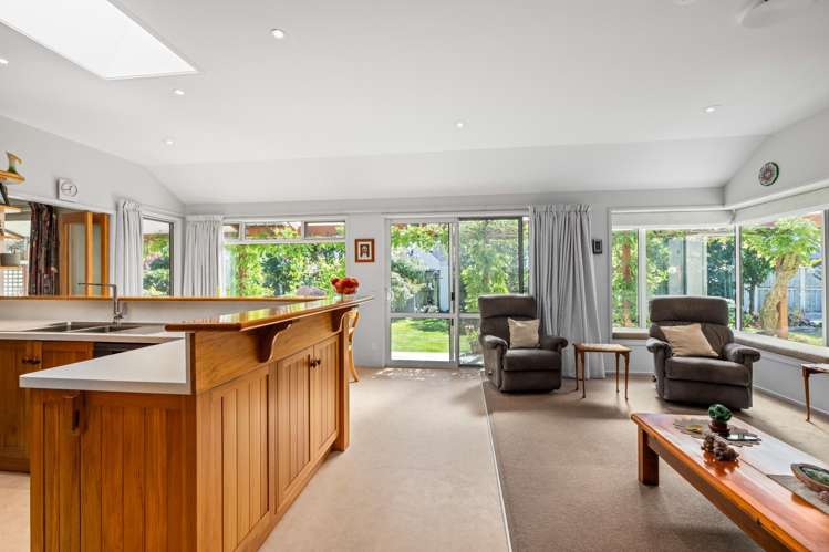 6 Livingstone Place Springlands_17