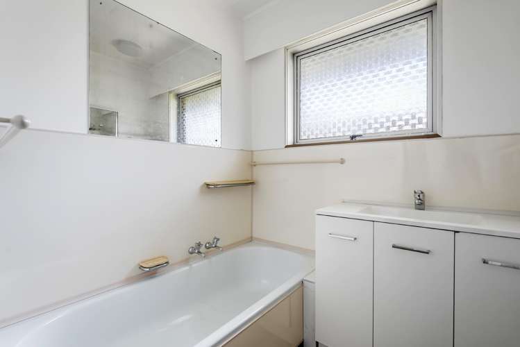 7 Hart Road Hauraki_16