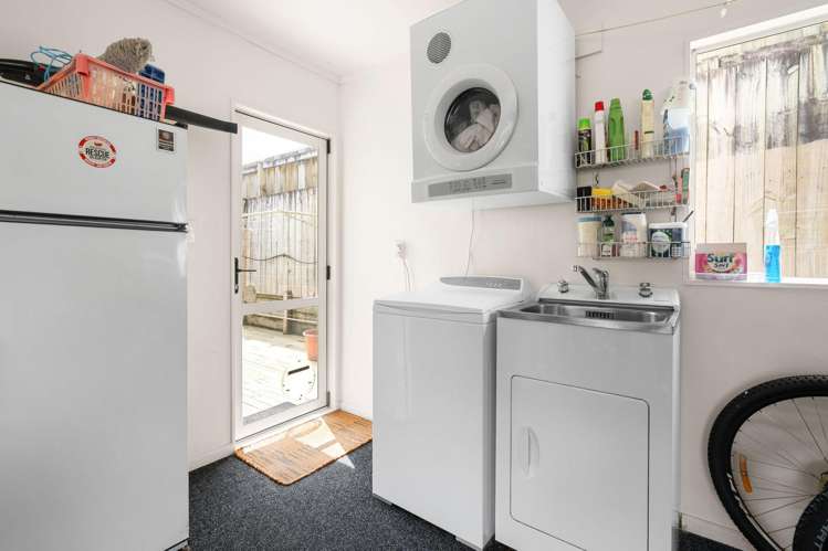 97B Lake Road Frankton_13