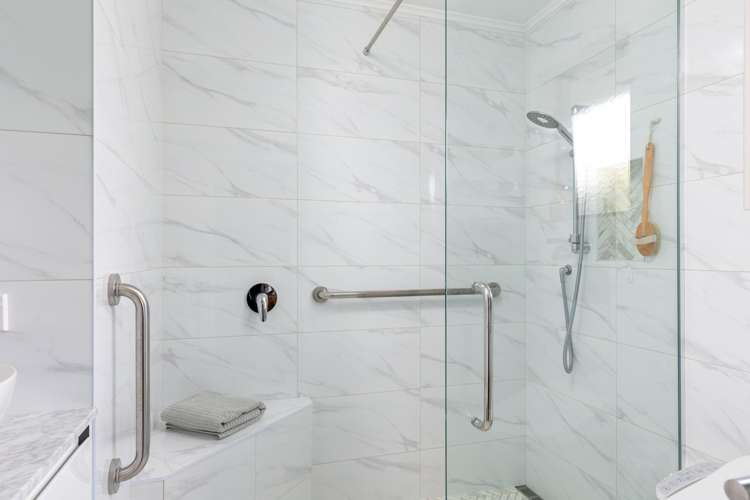 12c Carvell Street Blenheim Central_12