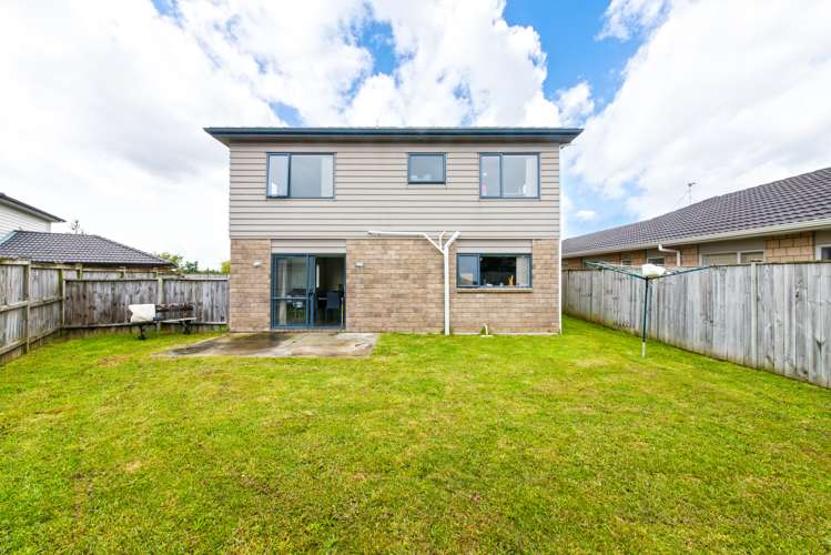 10 Riverglade Parkway Te Atatu South_23