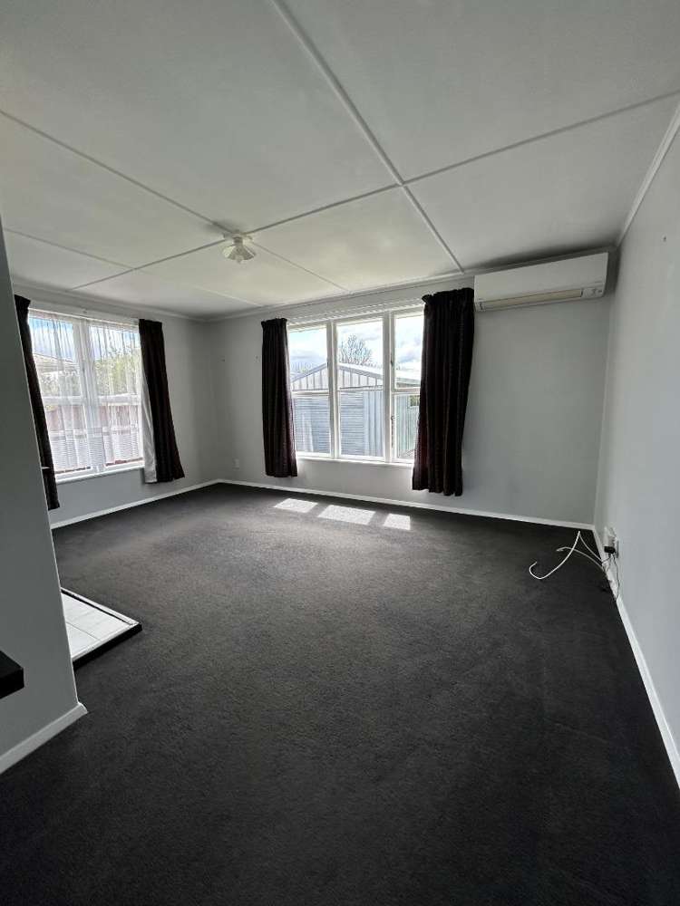 15 Surrey Street Solway_2