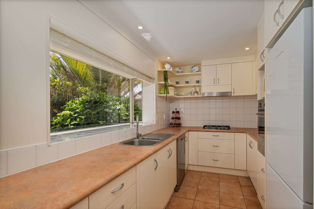 Villa 8 - 4B The Esplanade_3