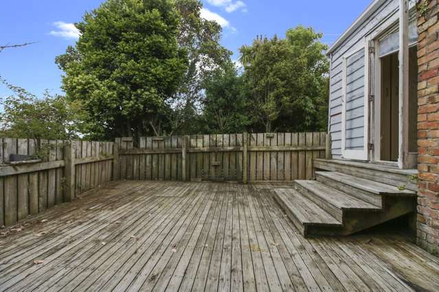 494 Hillsborough Road Mount Roskill_1